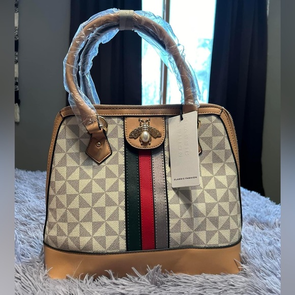2 in 1 Purse & Wallet - Picture 1 of 4